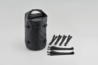 防水バックパック